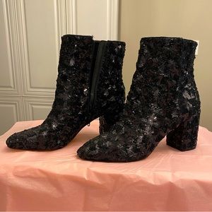 NWO Box Size 8.5M INC  Black Booties Covered in Black Sequins